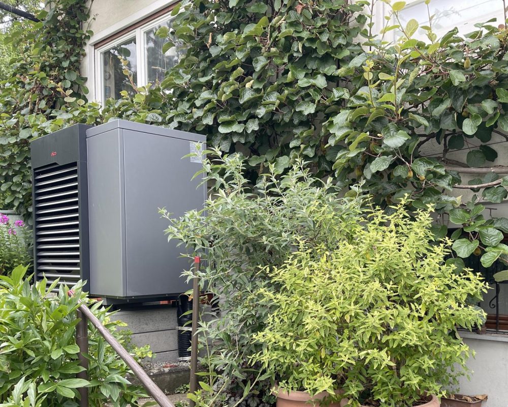 Hybridheizung von Elco aus Luftwärmepumpe und  Gasheizung in Otterswang 3